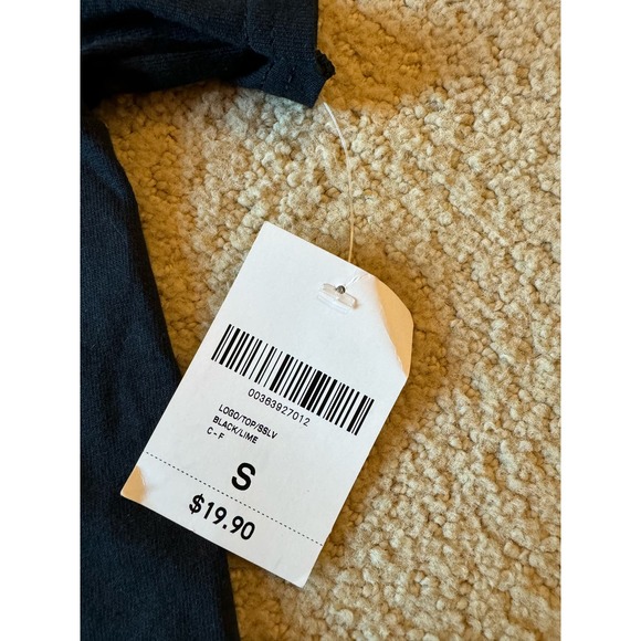 NWT Forever 21 Yugioh Embroidered Crop Tee - Picture 7 of 7